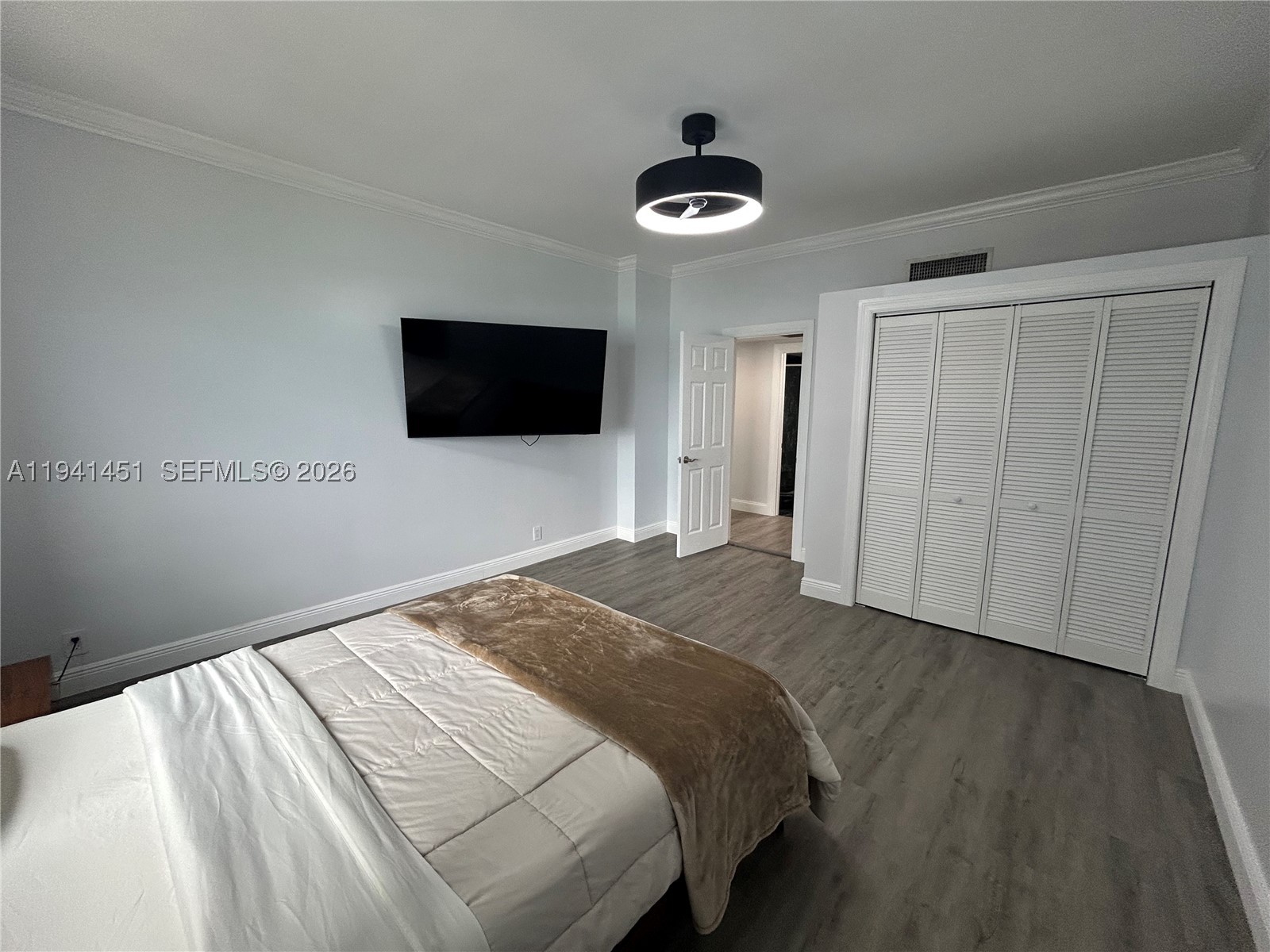 4001 S Ocean Dr Ph11 Property Photo 18