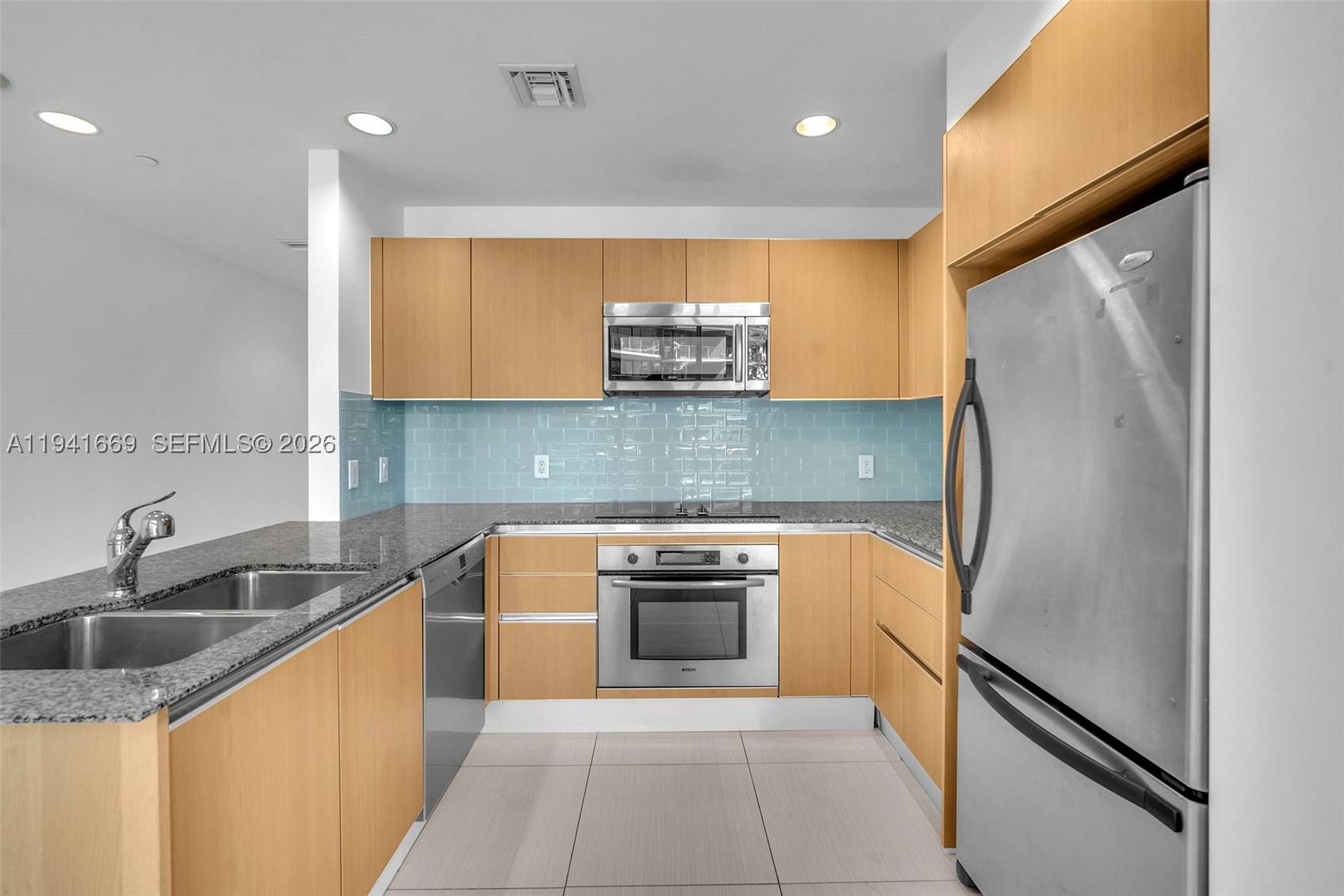1050 Brickell Ave 2418 Property Photo 12