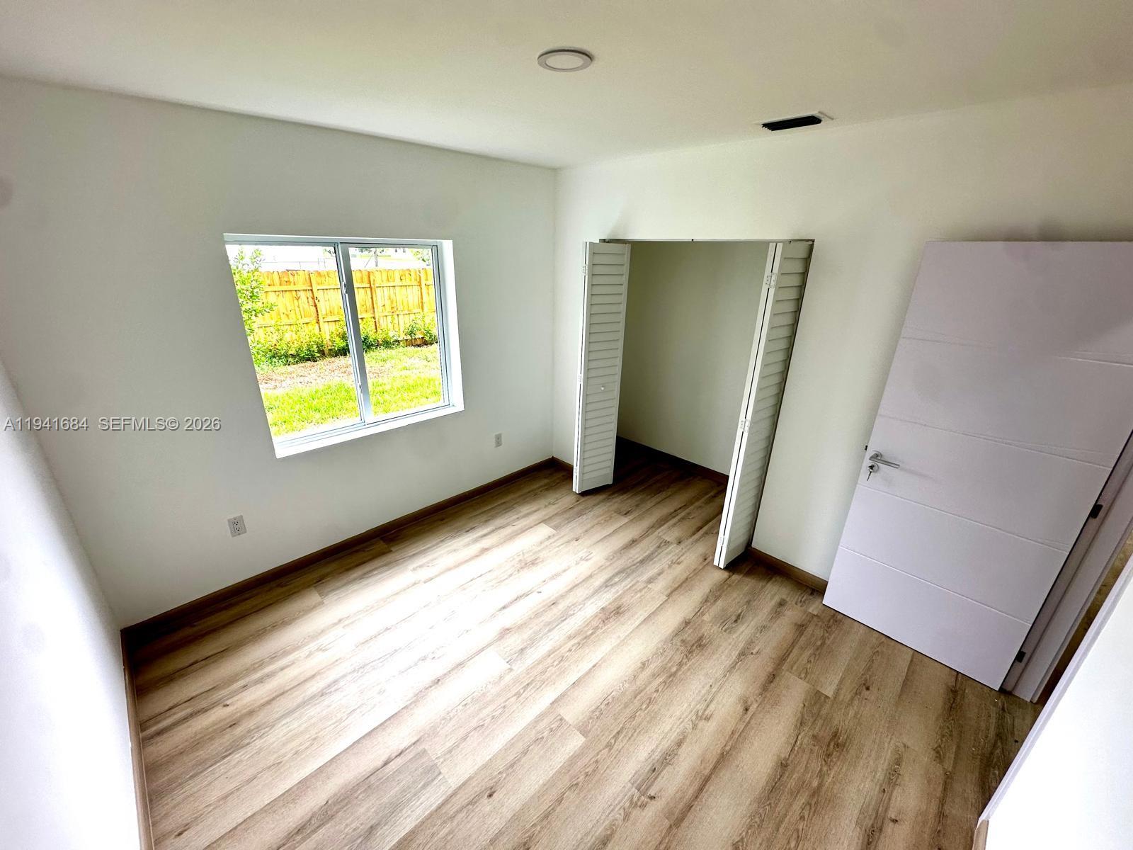 722 Nw 6 Ct Property Photo 12