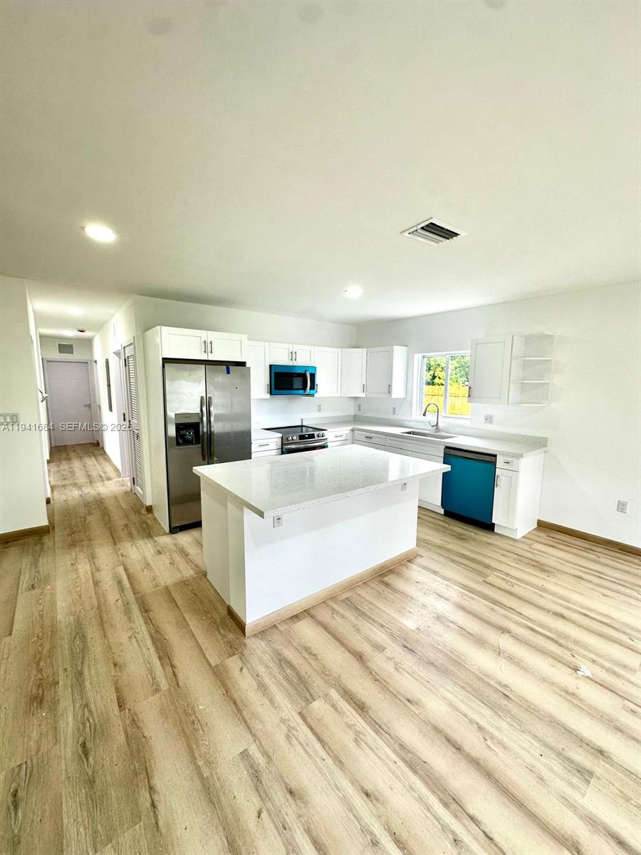 722 Nw 6 Ct Property Photo 40