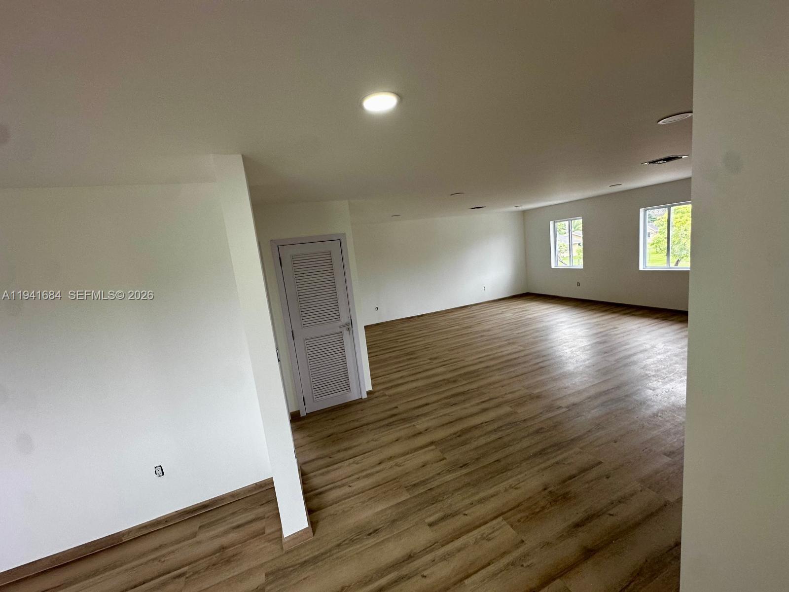 722 Nw 6 Ct Property Photo 42