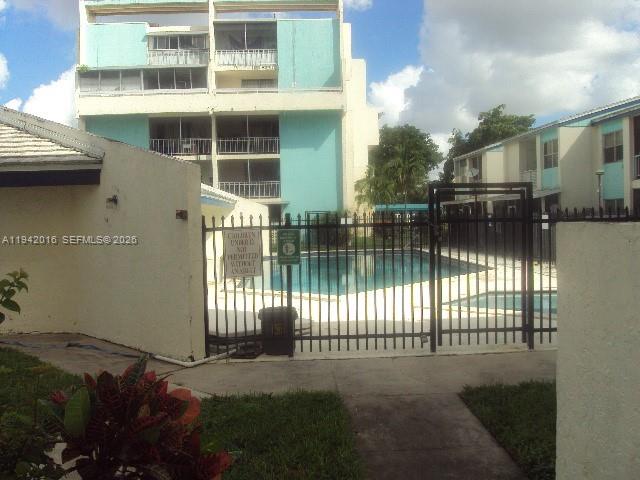 A11942016 Property Photo 2