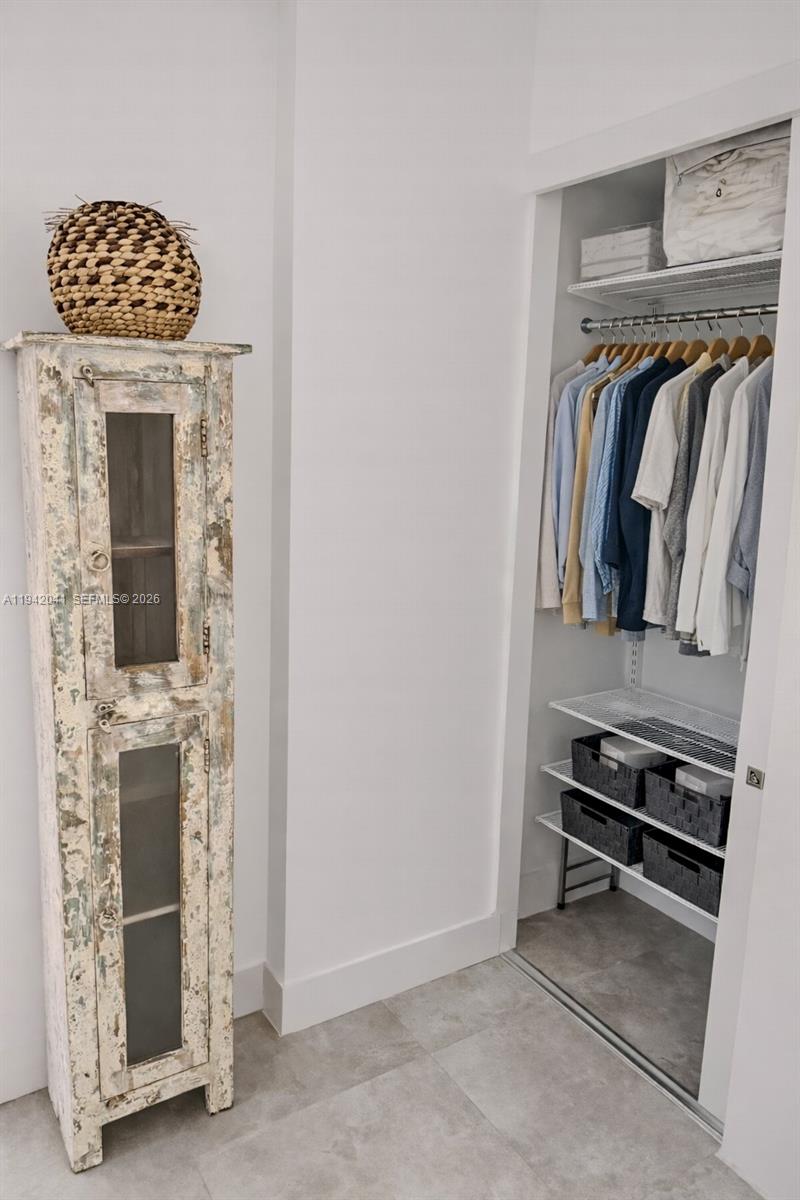 301 Ocean Dr 302 Property Photo 37