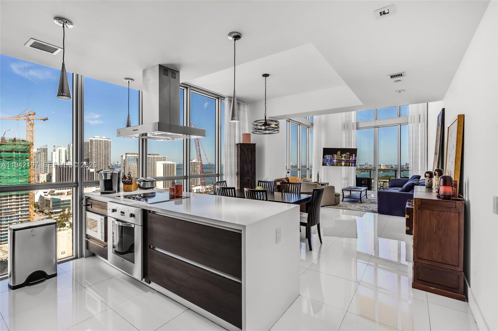 1100 Biscayne Blvd 2907 Property Photo 7