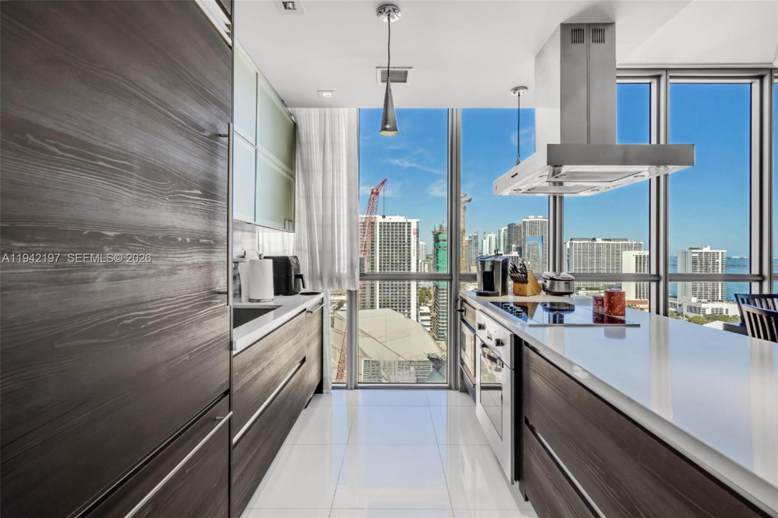 1100 Biscayne Blvd 2907 Property Photo 13