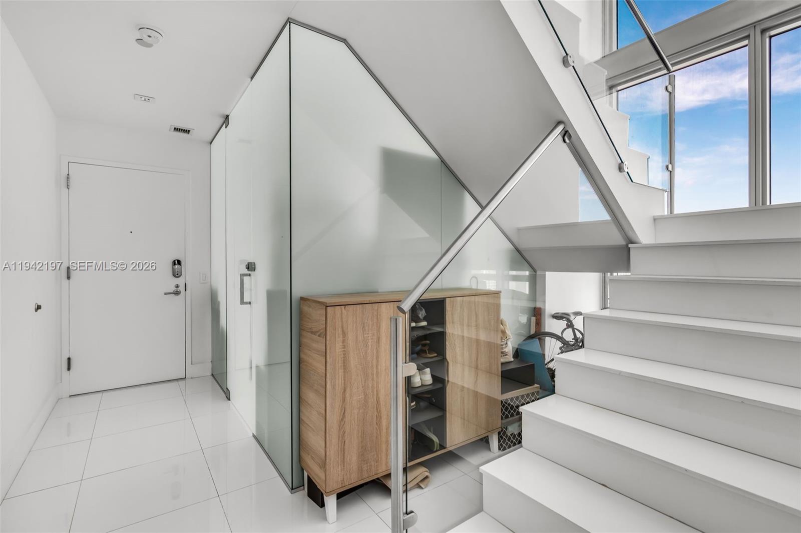1100 Biscayne Blvd 2907 Property Photo 15