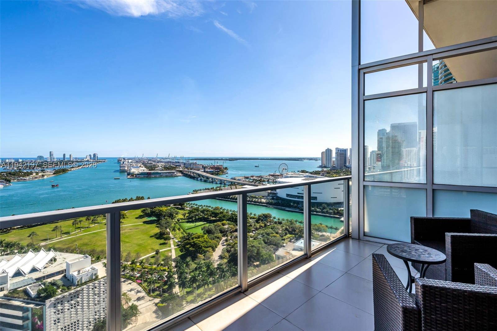 1100 Biscayne Blvd 2907 Property Photo 34