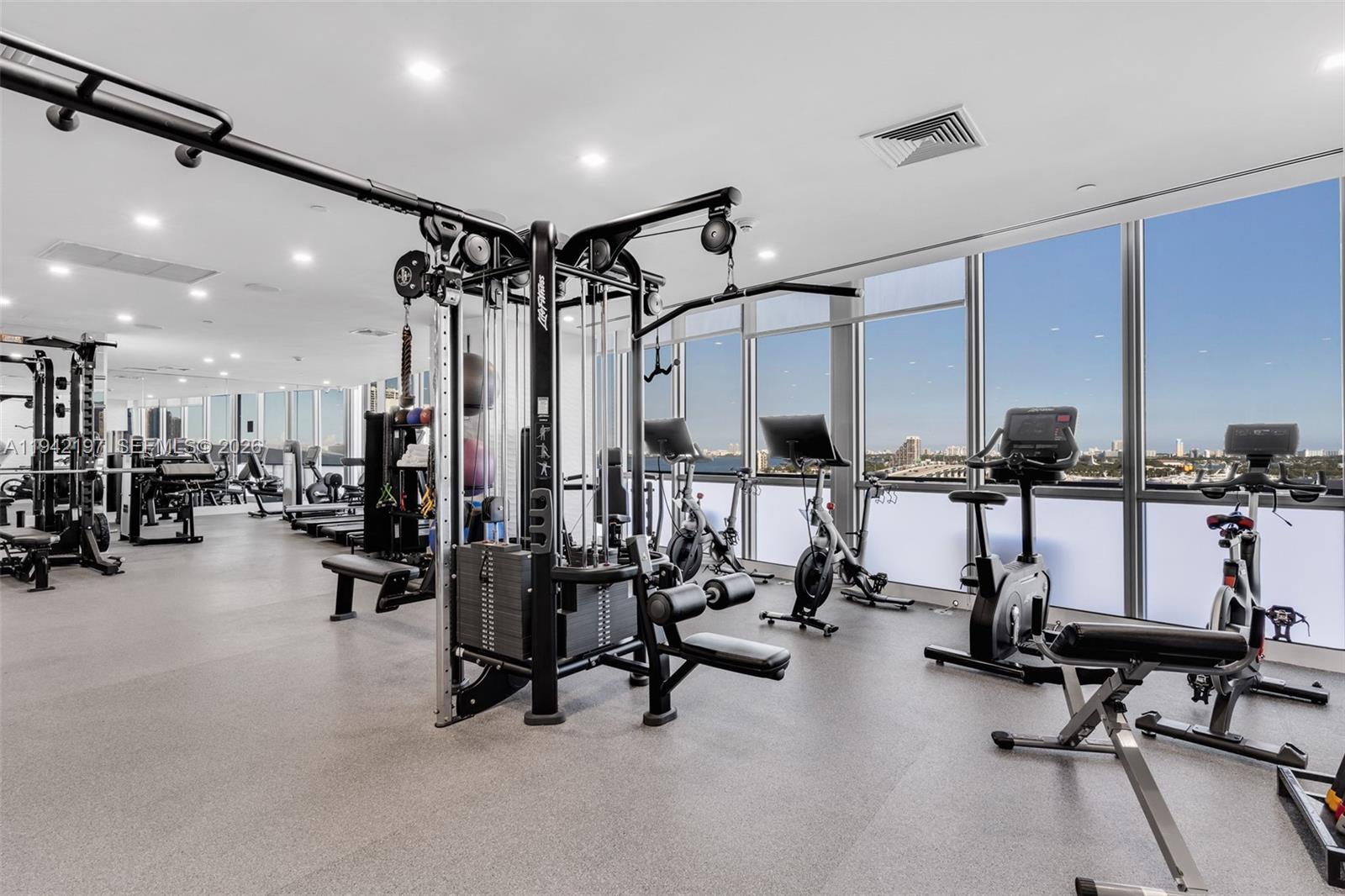 1100 Biscayne Blvd 2907 Property Photo 45