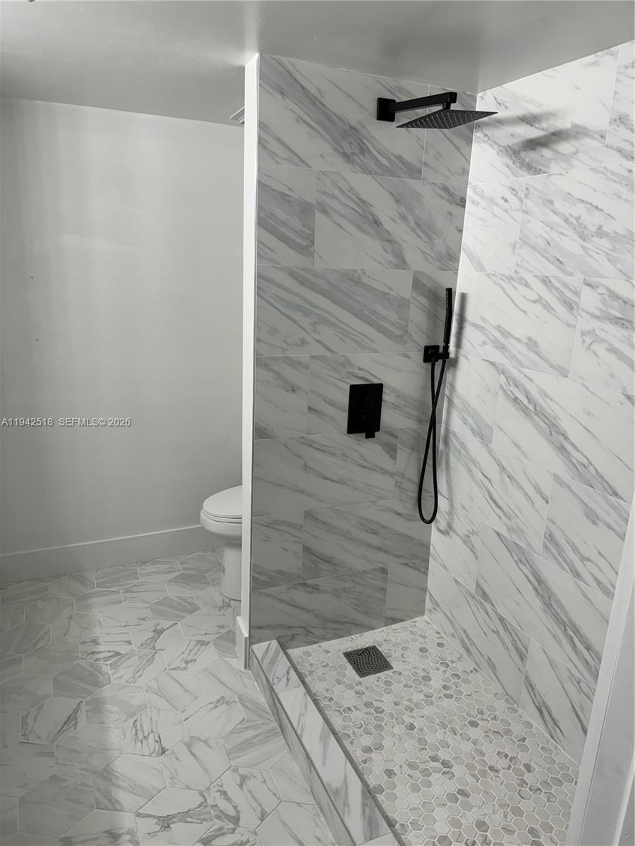 440 S Park Rd 4-207 Property Photo 4