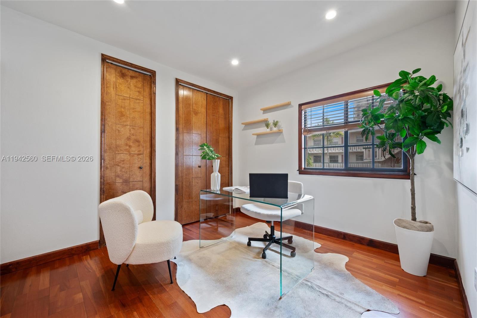 231 Majorca Ave C Property Photo 14