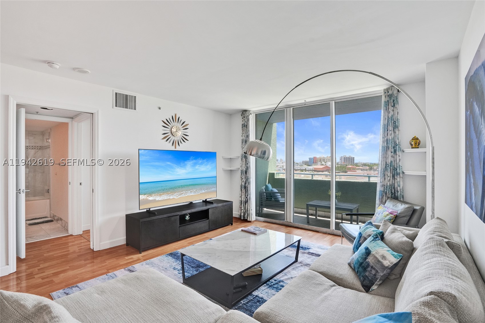 90 Alton Rd 807 Property Photo 1