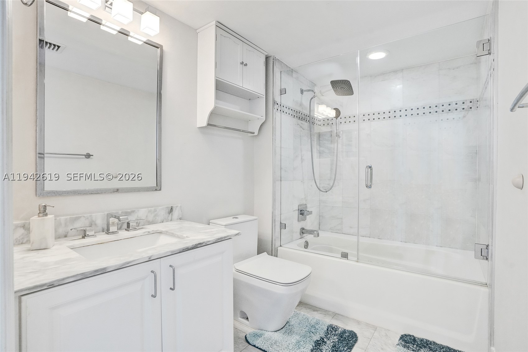 90 Alton Rd 807 Property Photo 4