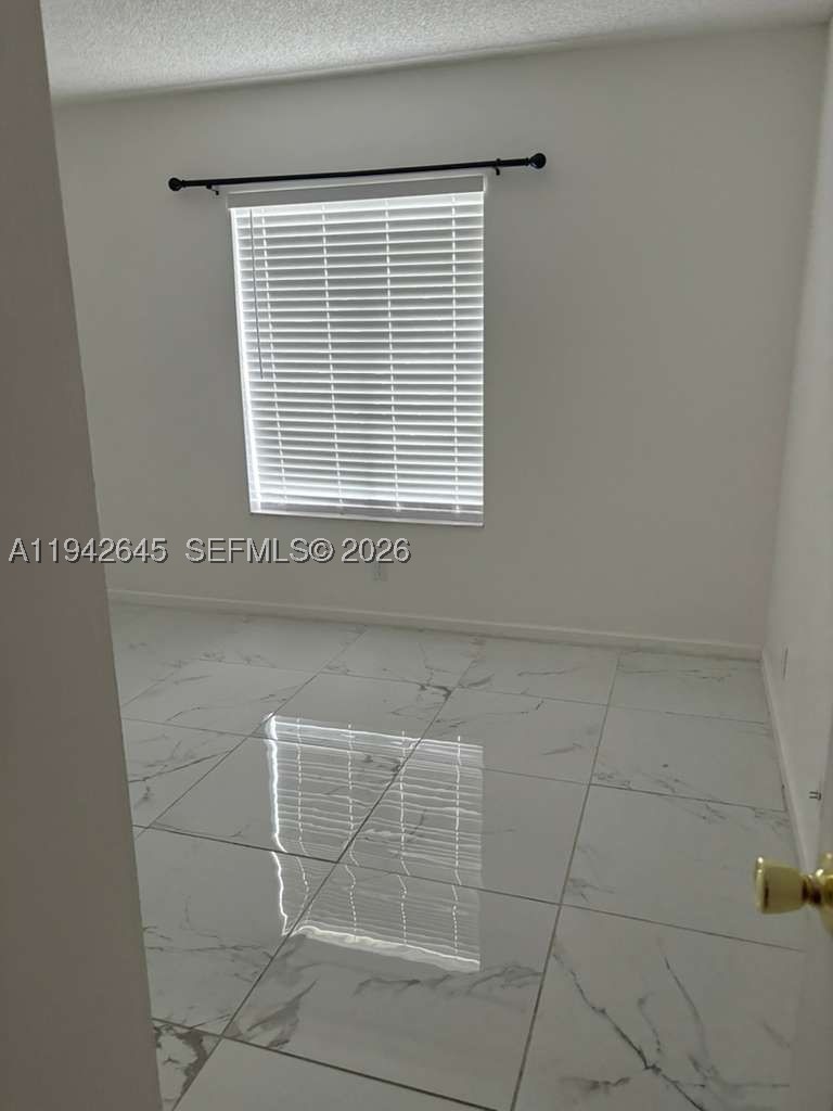 623 Sea Pine Way C1 Property Photo 10