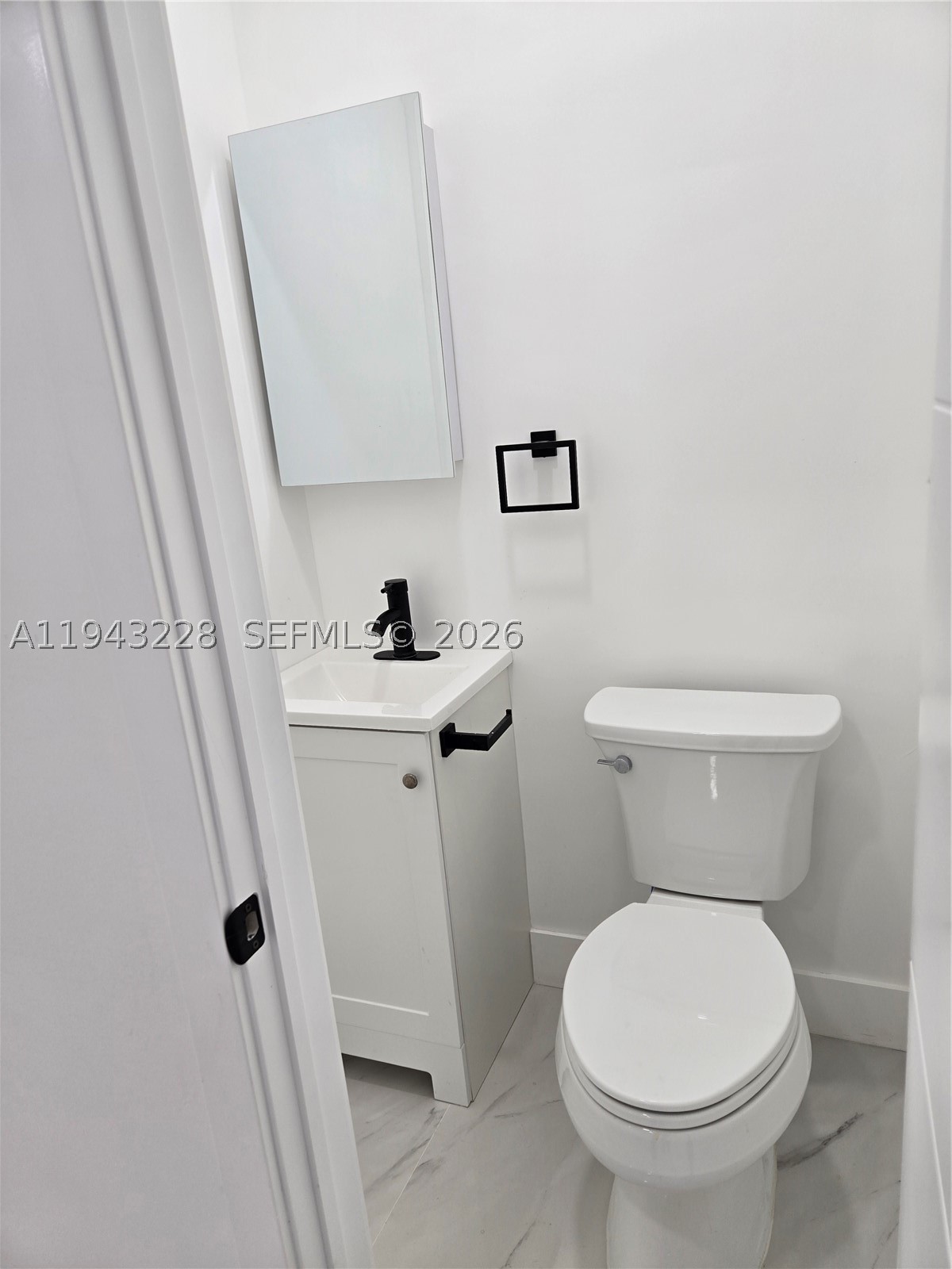 987 Ne 145 B Property Photo 12