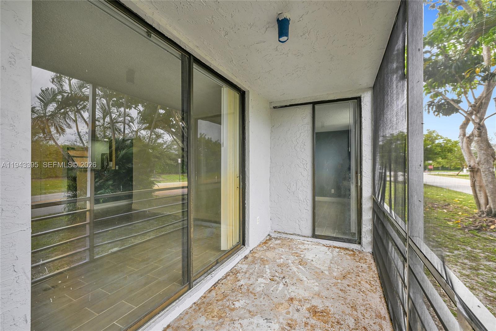 2850 Somerset Dr 105l Property Photo 20