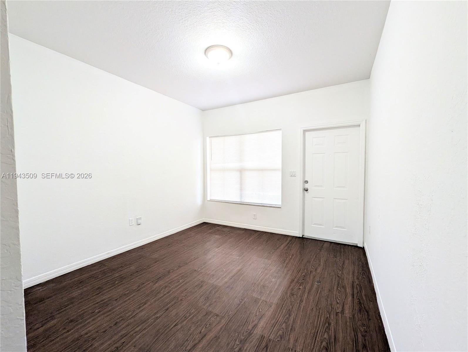 825 Sw 6th Pl Property Photo 13
