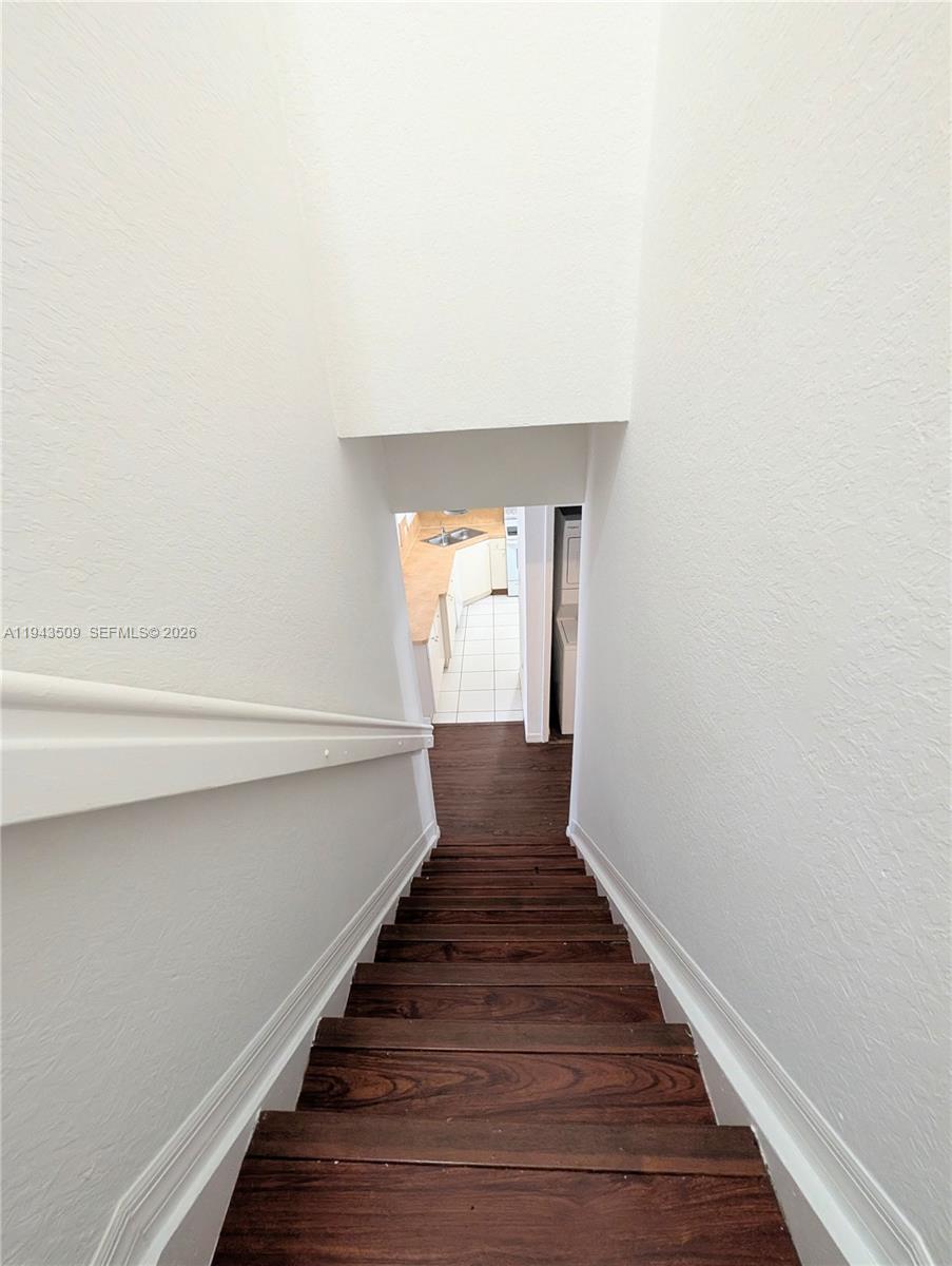 825 Sw 6th Pl Property Photo 33