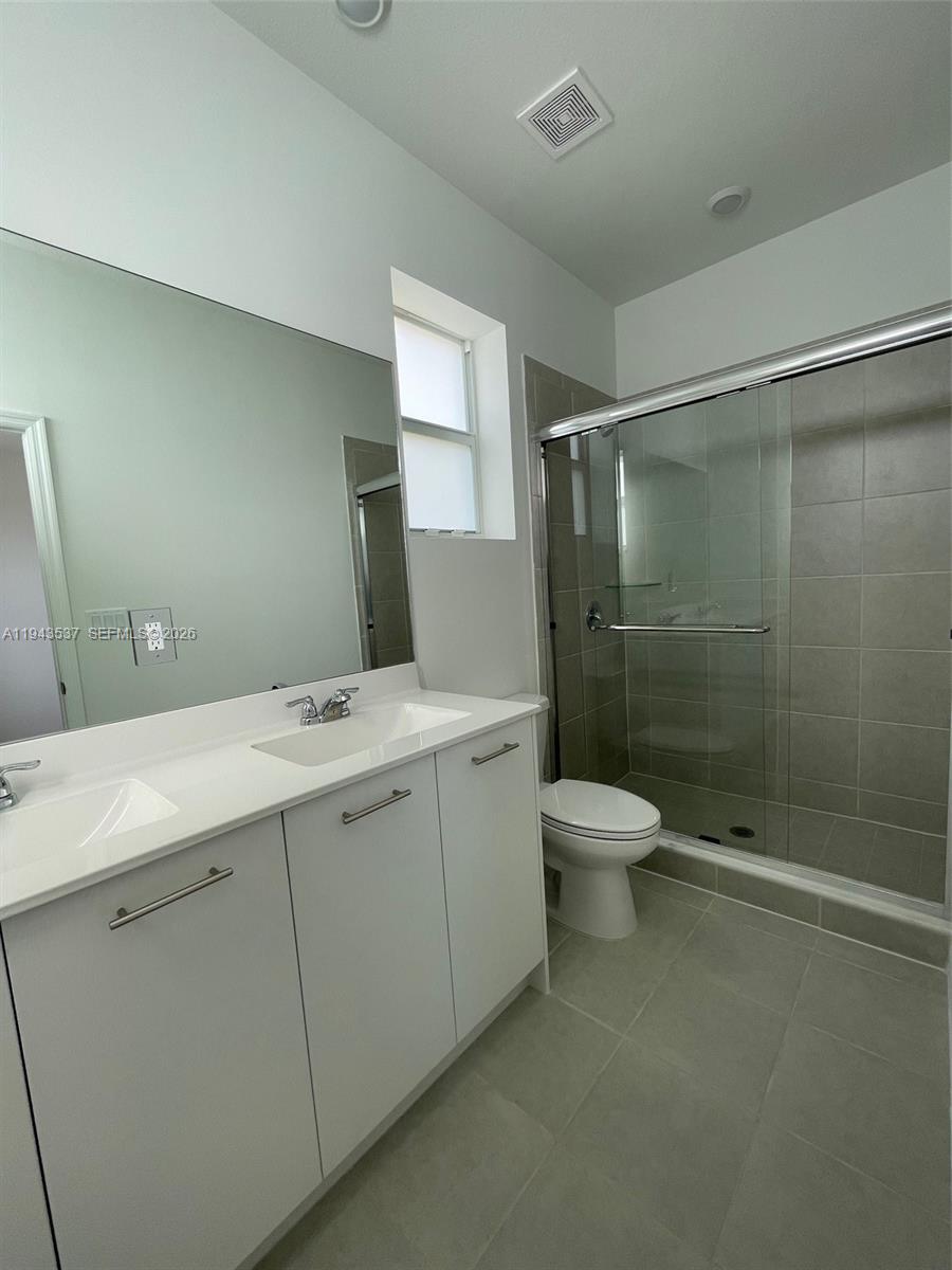 12075 Nw 24th Ct Property Photo 12