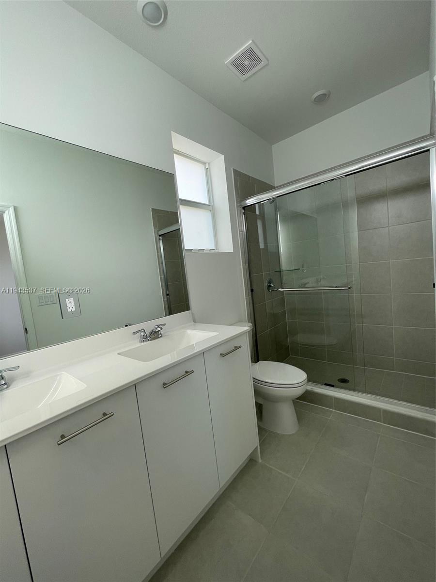 12075 Nw 24th Ct Property Photo 13