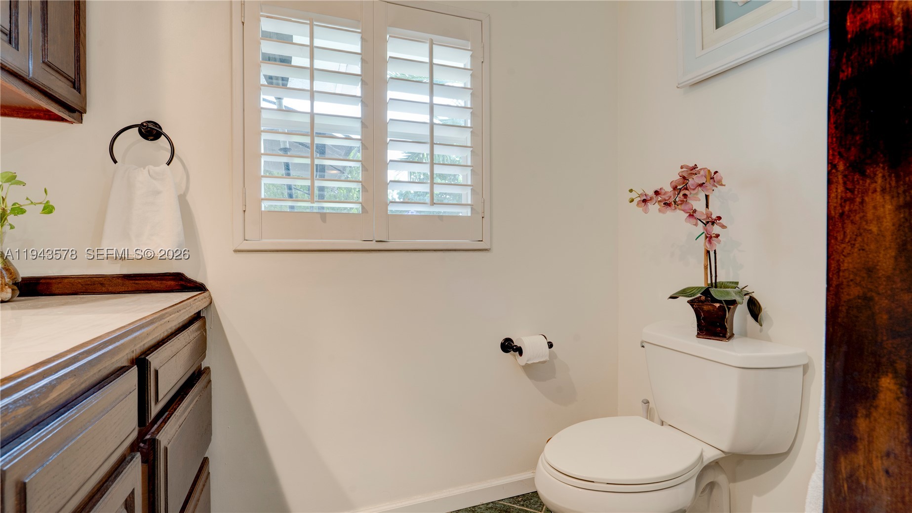 150 Azalea St. Property Photo 25
