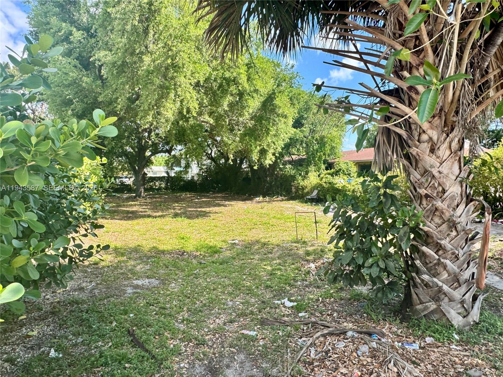 629 Nw 65th St Property Photo 4