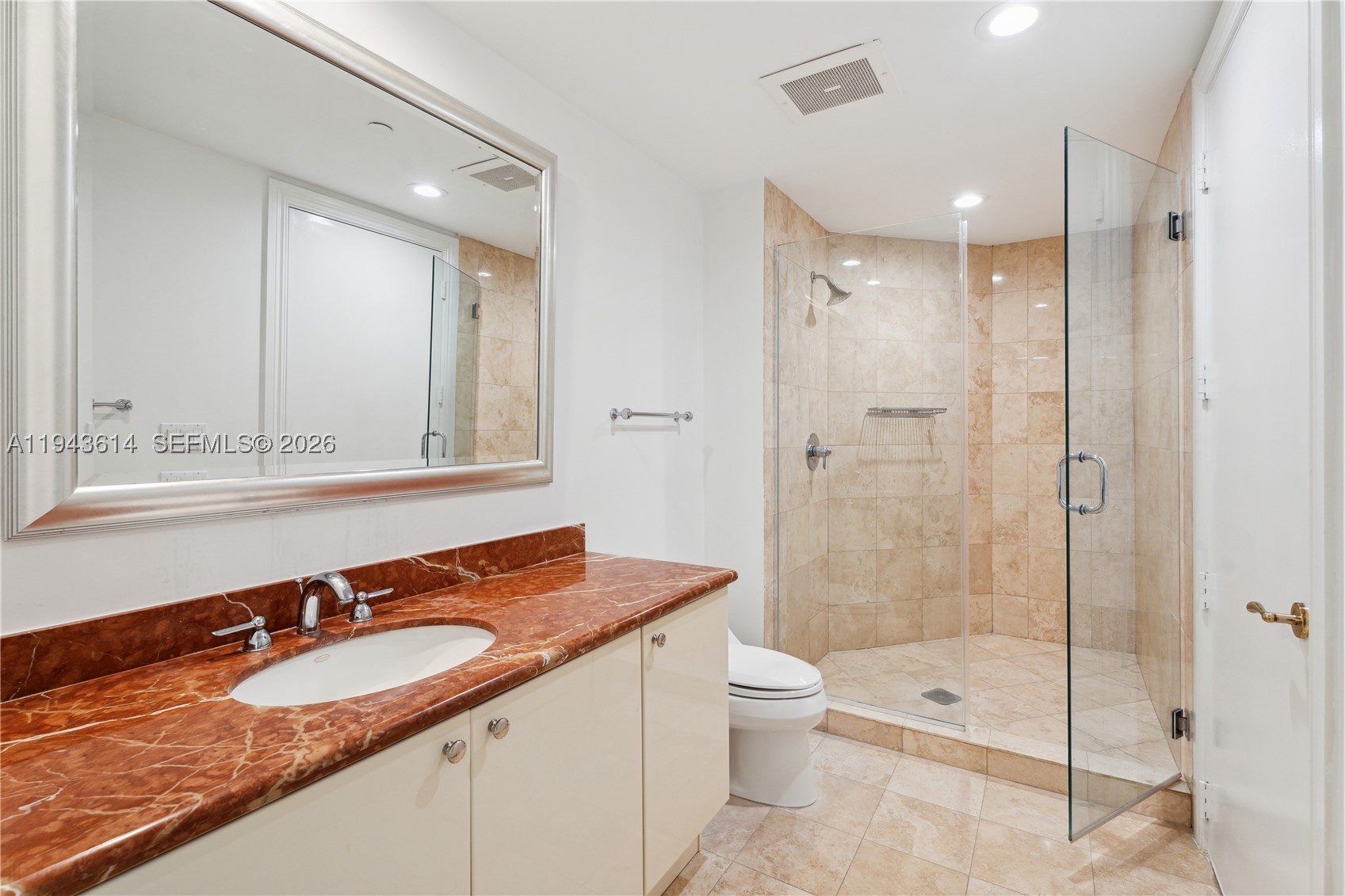 10225 Collins Ave 904 Property Photo 12