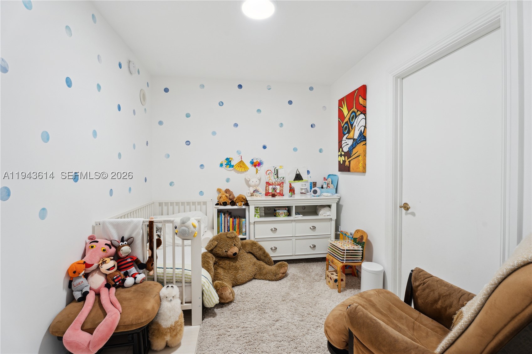 10225 Collins Ave 904 Property Photo 17
