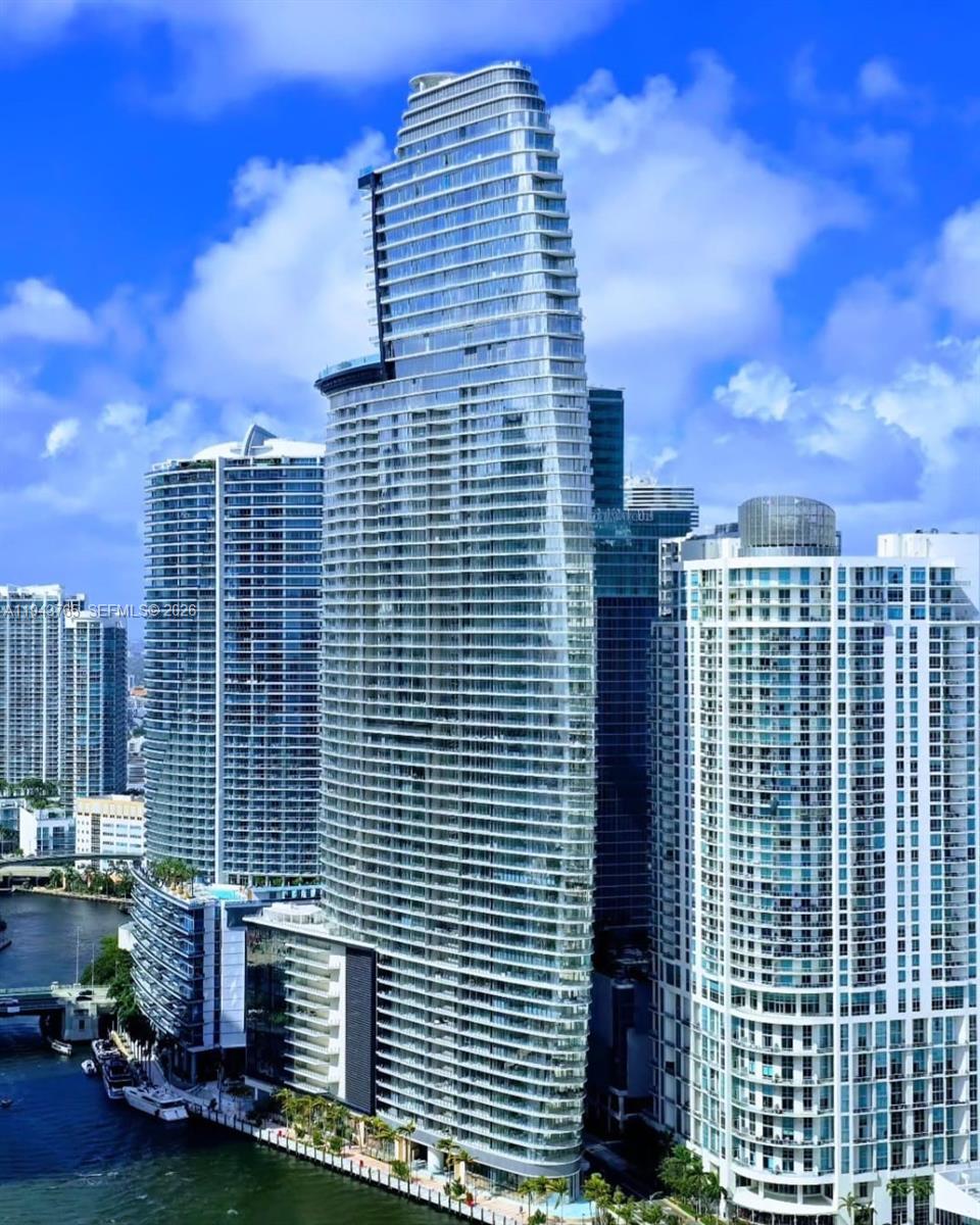 300 Biscayne Blvd Way 3403 Property Photo 1