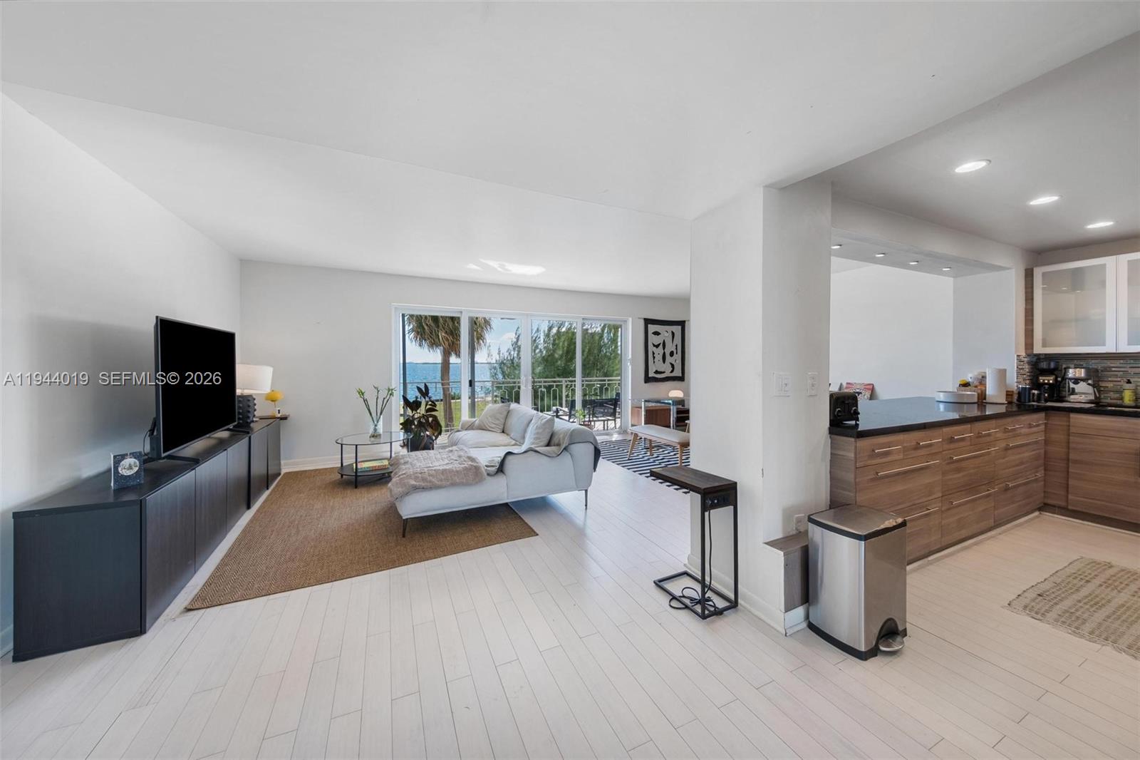 11111 Biscayne Blvd 2D Property Photo 1