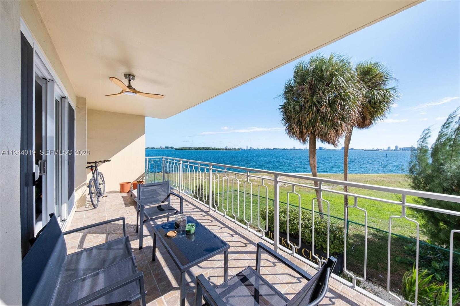 11111 Biscayne Blvd 2d Property Photo 12