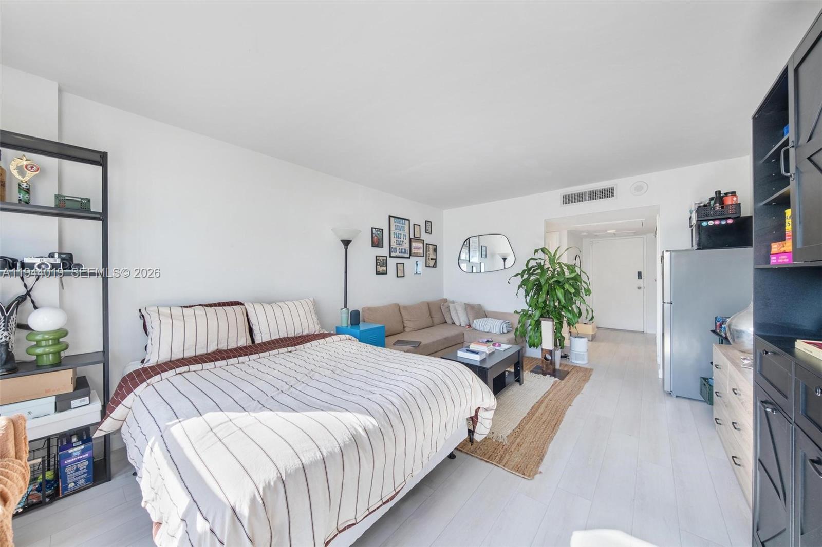 11111 Biscayne Blvd 2d Property Photo 21