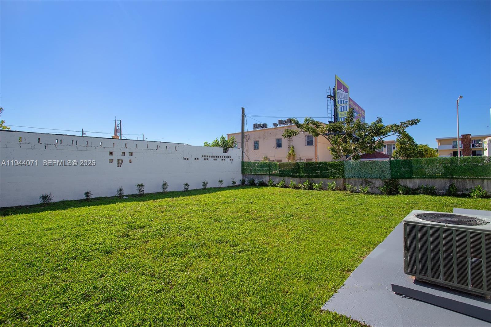 2620 Sw 9th St Property Photo 25