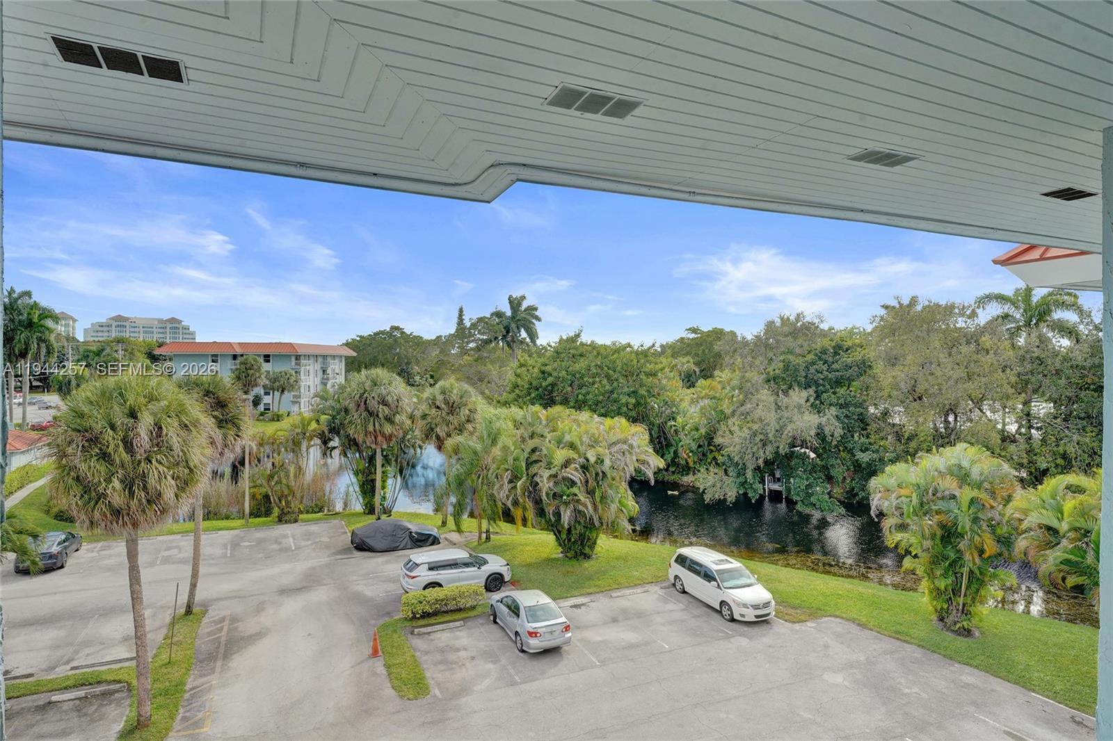 505 S Pine Island Rd 405b Property Photo 26