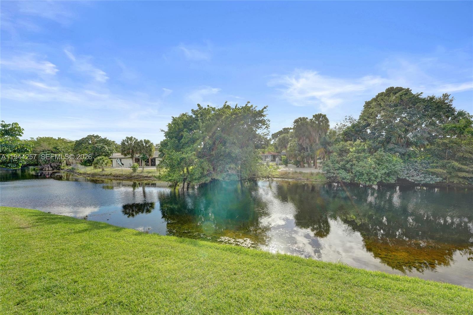505 S Pine Island Rd 405b Property Photo 32