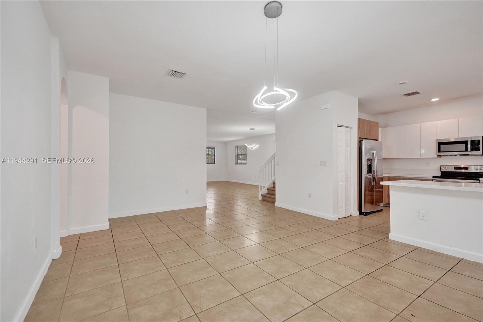 3504 W 94th St Property Photo 12