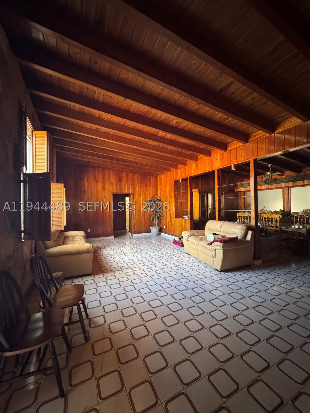 500 Sw 39th Ct Property Photo 4