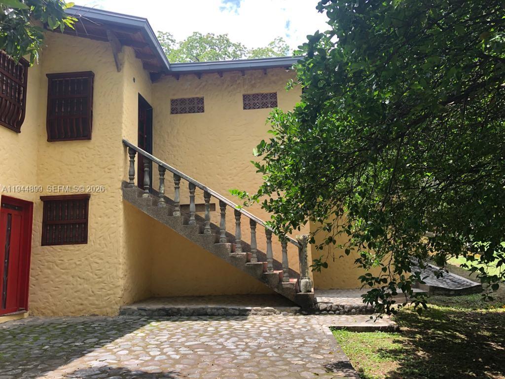 A11944899 Property Photo 20