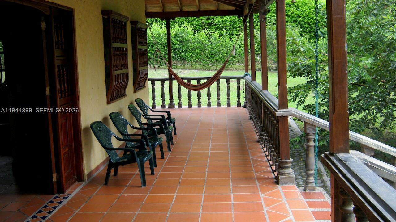 A11944899 Property Photo 22