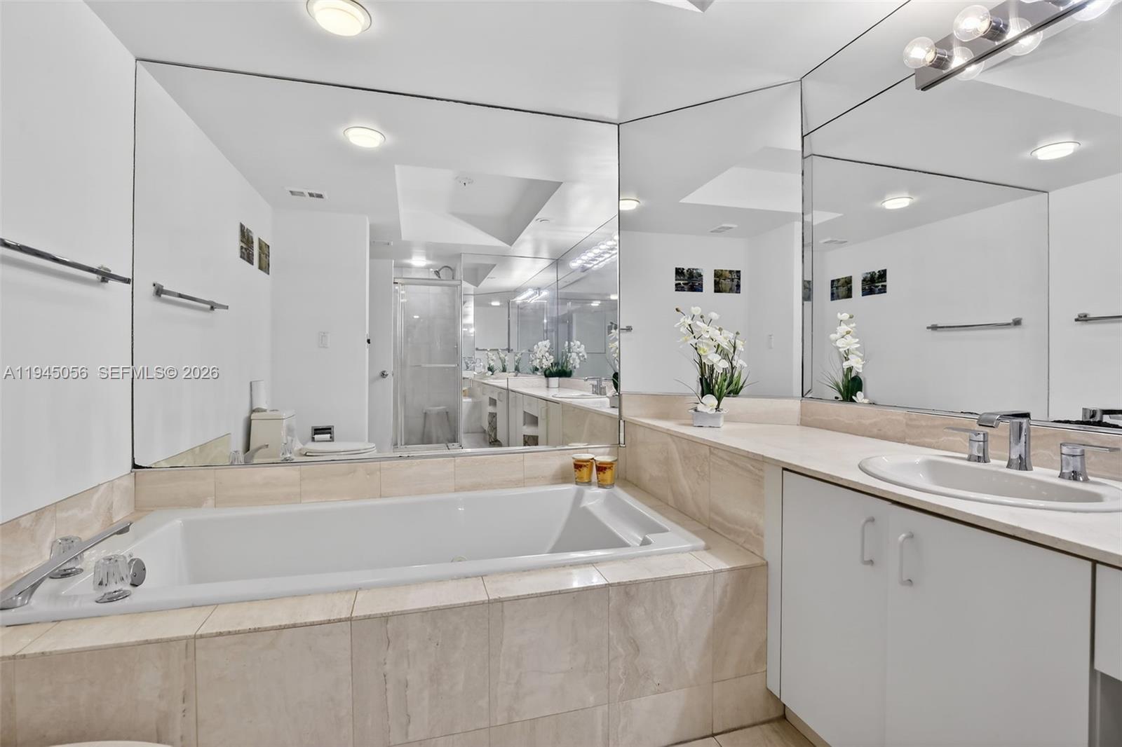 1000 Island Blvd 312 Property Photo 19