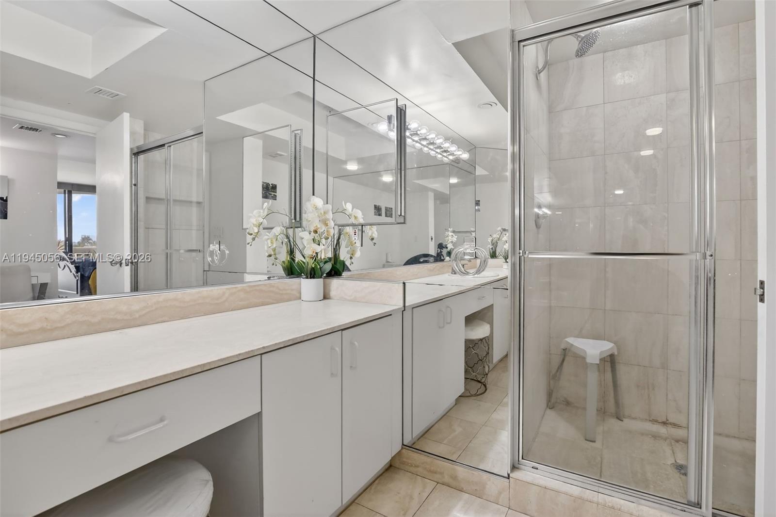 1000 Island Blvd 312 Property Photo 20