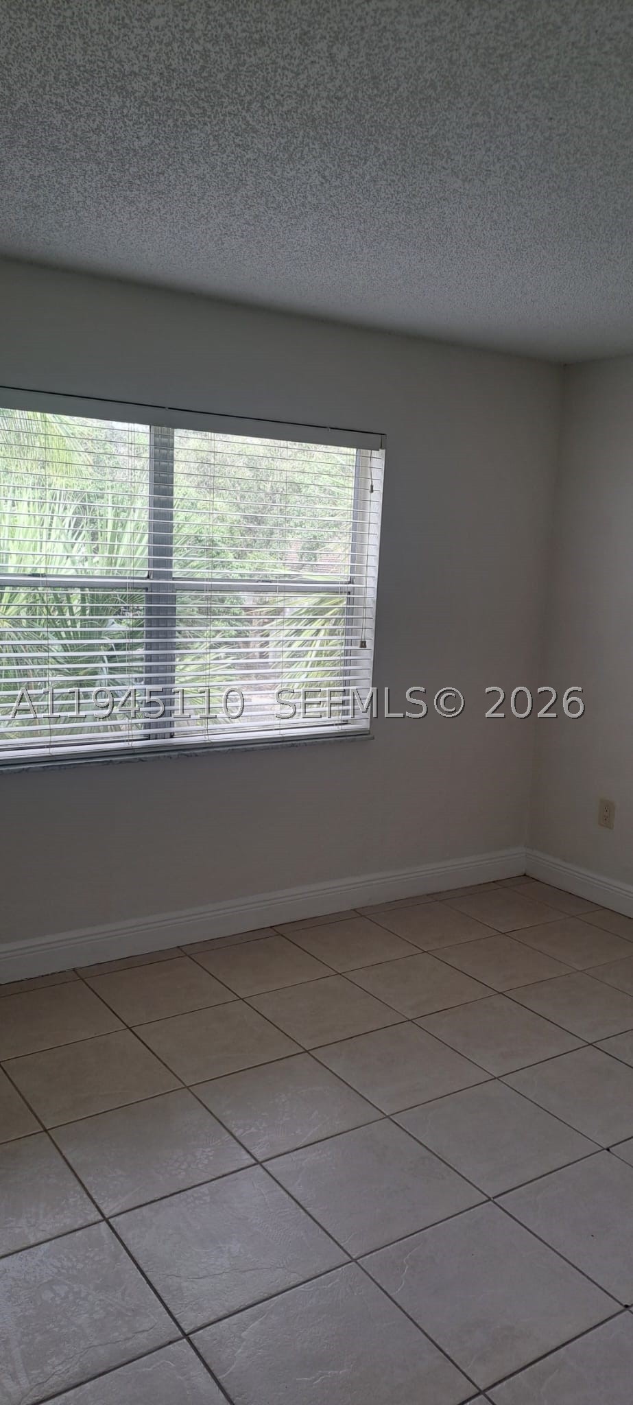 4255 N University Dr 315 Property Photo 14