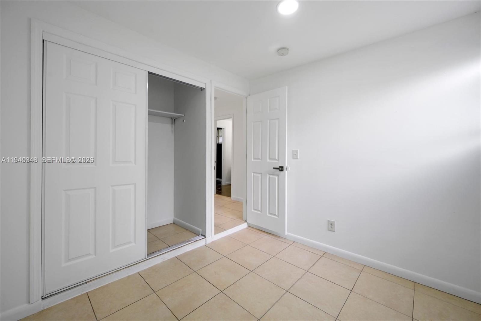 348 Ne 58th St Property Photo 13
