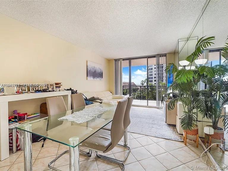 540 Brickell Key Dr 603 Property Photo 2