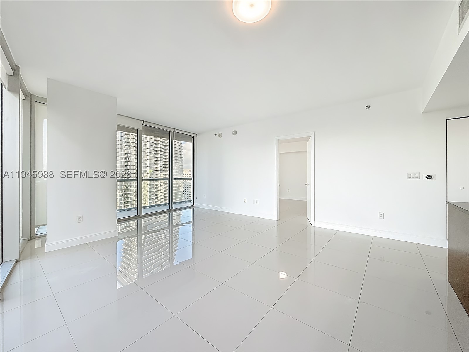 475 Brickell Ave 4215 Property Photo 12