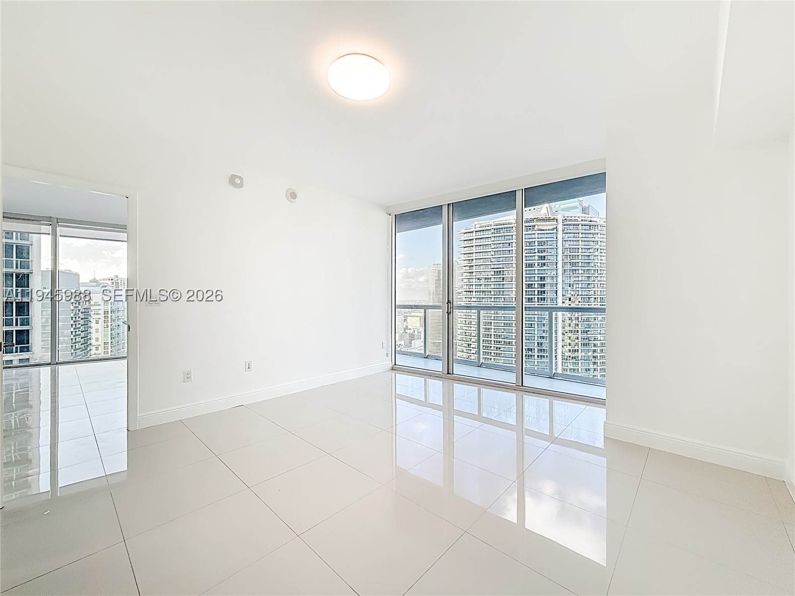 475 Brickell Ave 4215 Property Photo 17