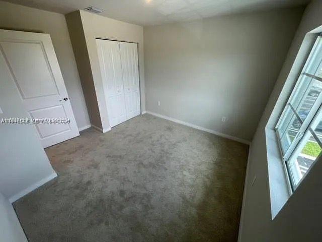 1025 Nw 5th St Property Photo 5
