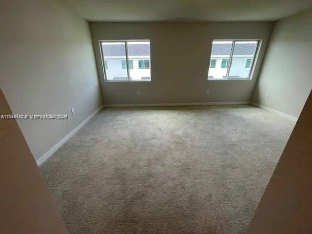 1025 Nw 5th St Property Photo 9