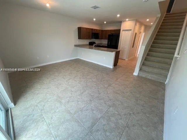 1025 Nw 5th St Property Photo 16