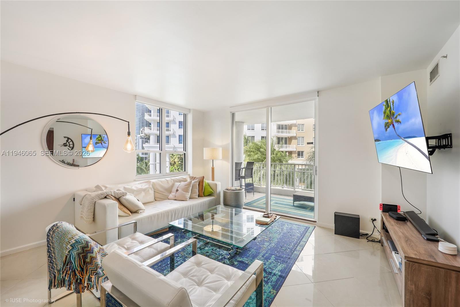 701 Brickell Key Blvd 404 Property Photo 3