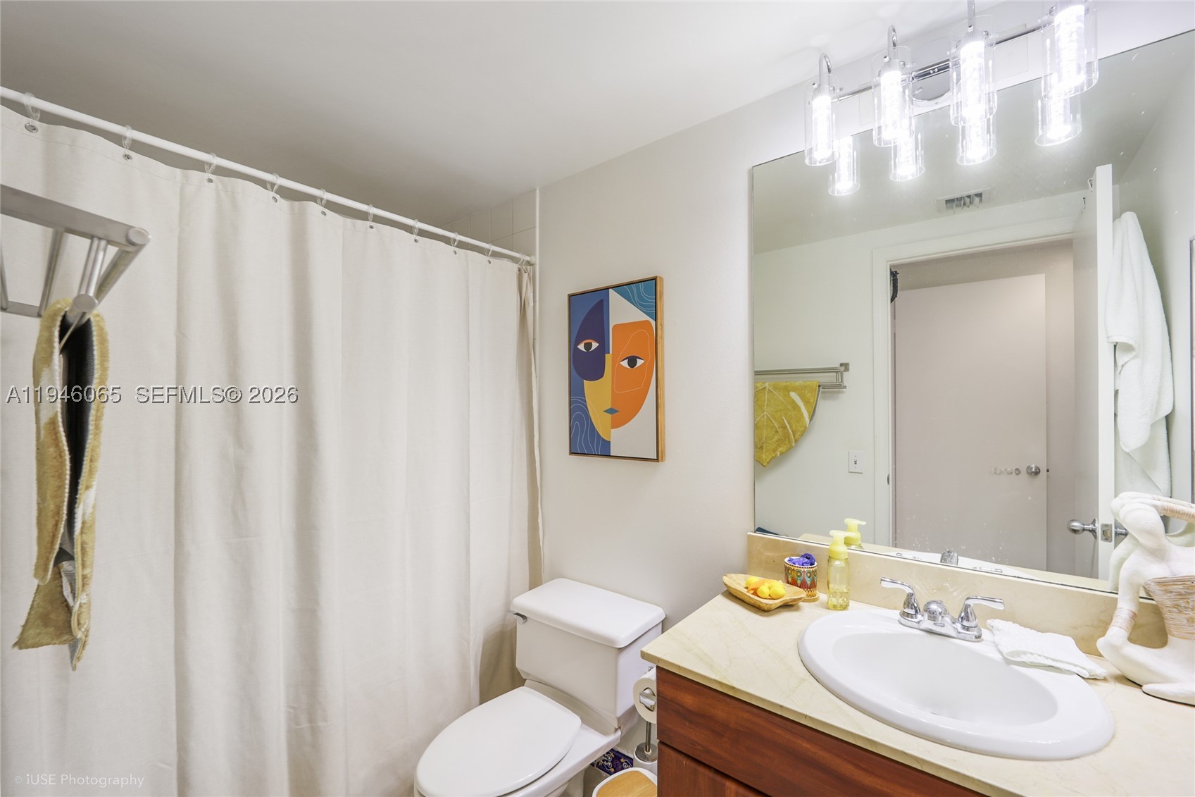 701 Brickell Key Blvd 404 Property Photo 11